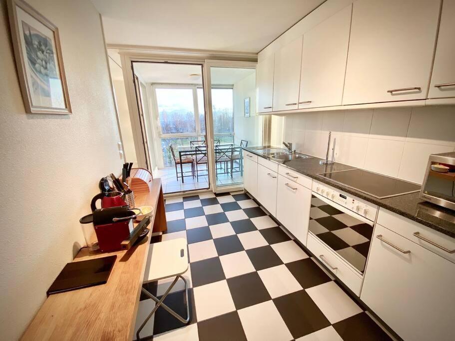 Your Bright And Spacious By The * Lausanne