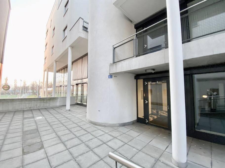 Your Bright And Spacious By The * Lausanne