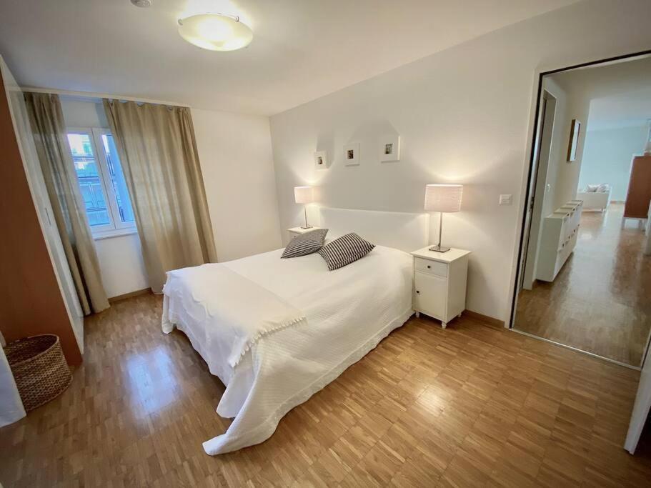 Apartment Your Bright And Spacious By The *